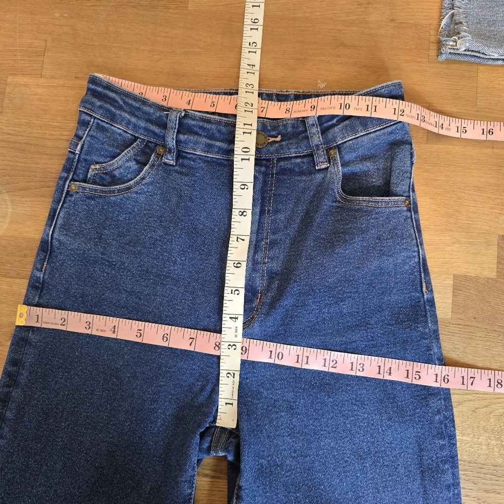Rolla's East Coast Flare High Rise Jeans Medium Wash Size 26 - Picture 5 of 15